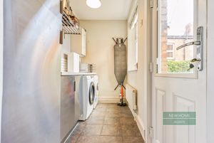 Photo 25- click for photo gallery